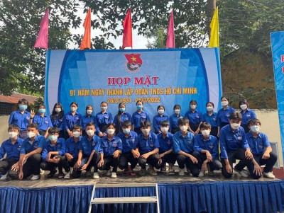 Trường THCS Trần Bình Trọng kết hợp cùng Đoàn Phường đoàn Tân An tổ chức họp mặt 91 năm ngày thành lập Đoàn Thanh Niên Cộng Sản Hồ Chí Minh