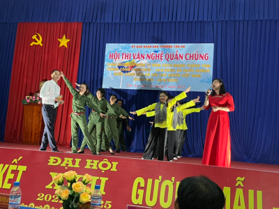 Trường THCS Trần Bình Trọng tham gia Hội thi văn nghệ quần chúng năm 2022
