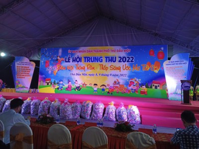 Trường THCS Trần Bình Trọng tham gia Lễ hội trung thu năm 2022 với chủ đề “Đêm hội Trăng rằm – Thắp sáng ước mơ trẻ thơ”