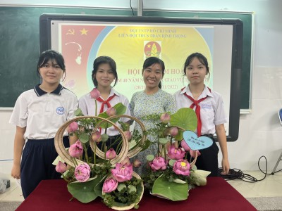 Trường THCS Trần Bình Trọng tổ chức Ngày hội “Em yêu môi trường xanh”