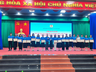 CĐCS Trần Bình Trọng tham dự Hội nghị tổng kết Công đoàn năm 2023
