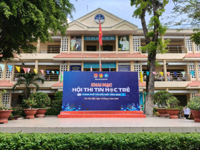 Trường THCS Trần Bình Trọng tham gia Hội thi "Tin học trẻ" thành phố Thủ Dầu Một năm 2025